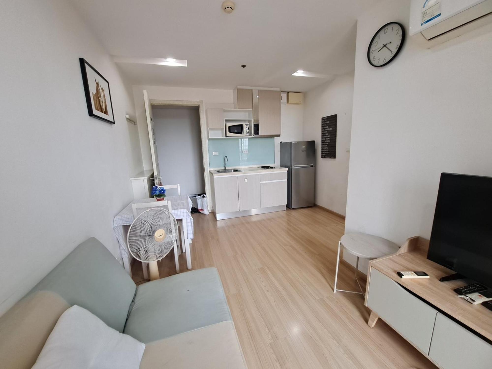 Condo In Bangkok With Swimming Pool Near Malls And Train Ngoại thất bức ảnh